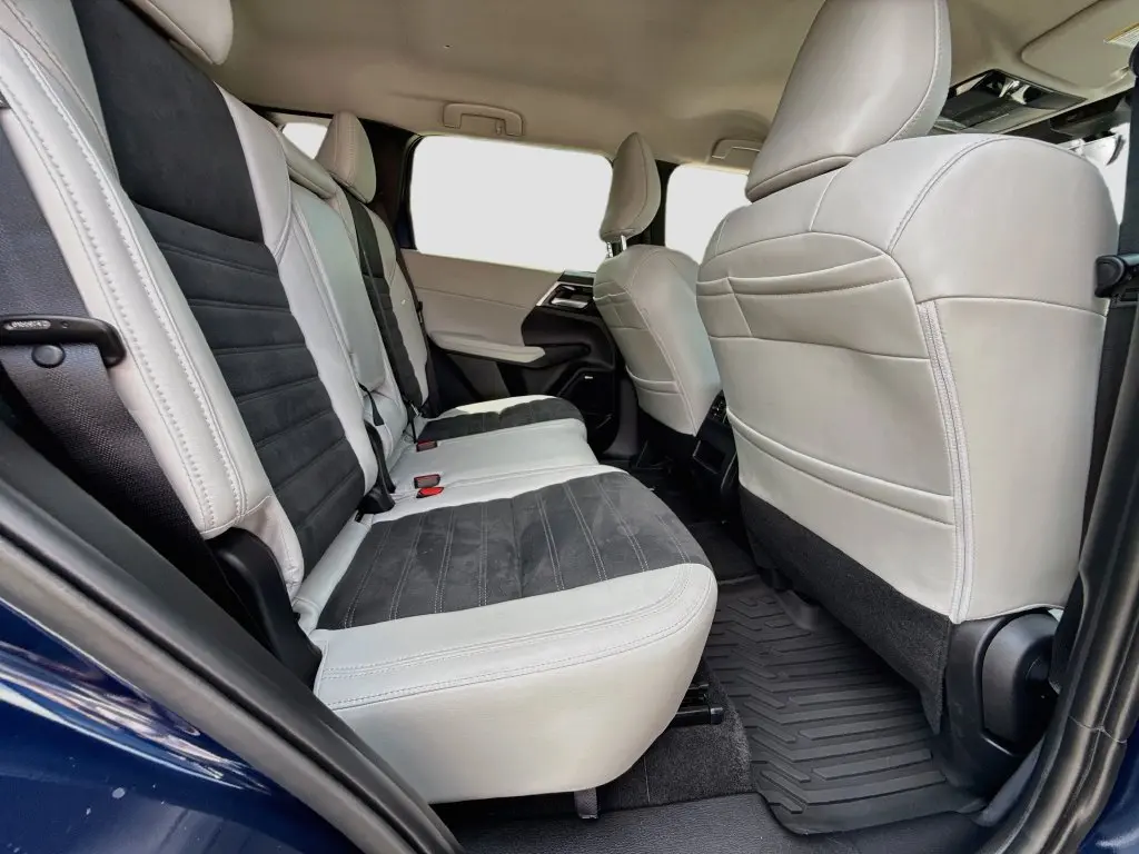 2025 Mitsubishi Outlander - $26,655