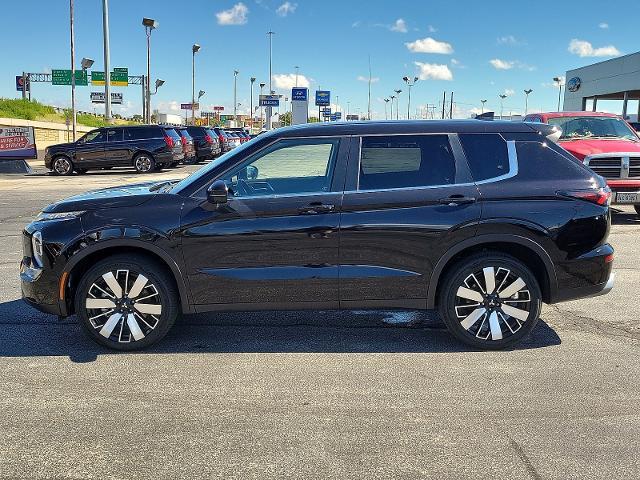 2025 Mitsubishi Outlander - $28,999