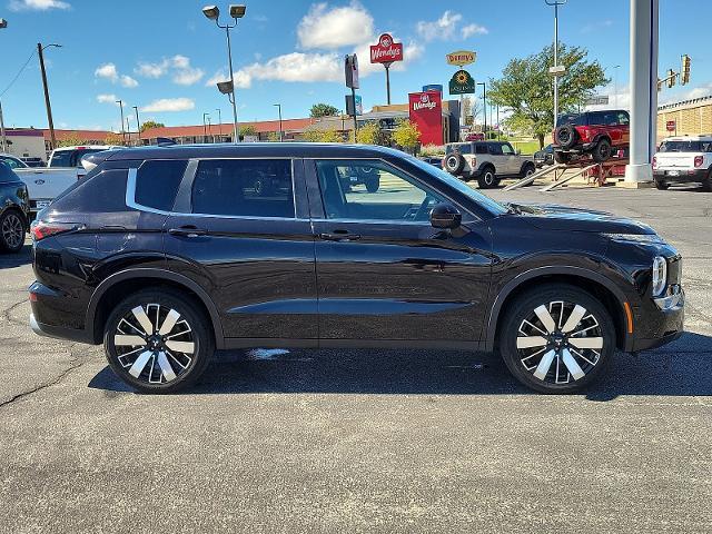 2025 Mitsubishi Outlander - $28,999