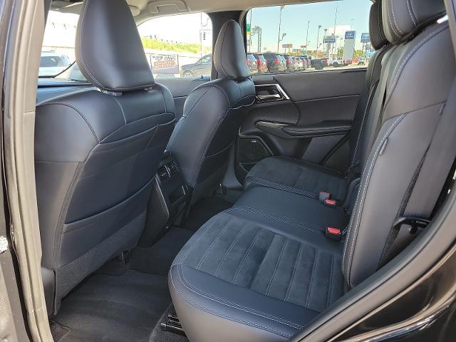 2025 Mitsubishi Outlander - $28,999