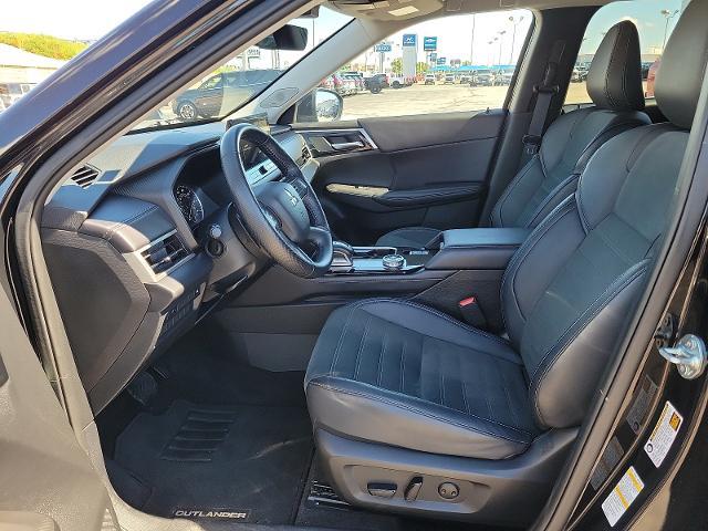 2025 Mitsubishi Outlander - $28,999