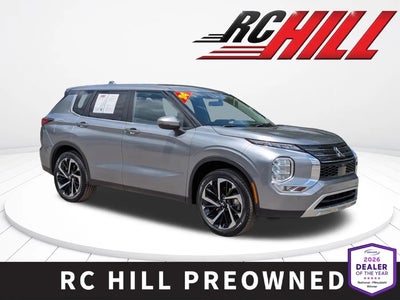 Photo of a 2024 Mitsubishi Outlander SE 4DR SUV for sale