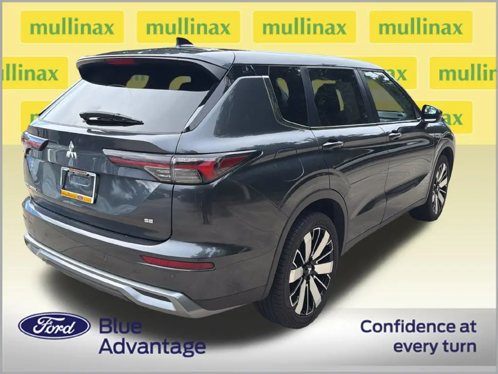 2025 Mitsubishi Outlander - $22,200