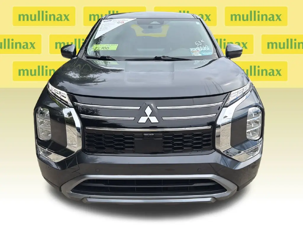 2025 Mitsubishi Outlander - $22,200