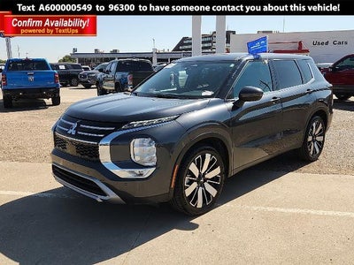 Photo of a 2025 Mitsubishi Outlander SE 4DR SUV for sale