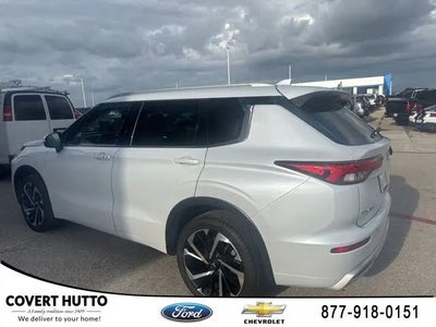 2023 Mitsubishi Outlander SE 4DR SUV