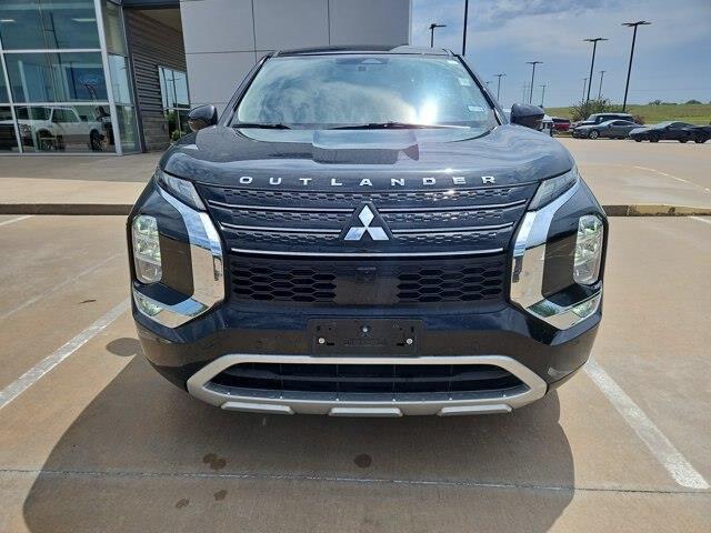 2024 Mitsubishi Outlander - $26,900