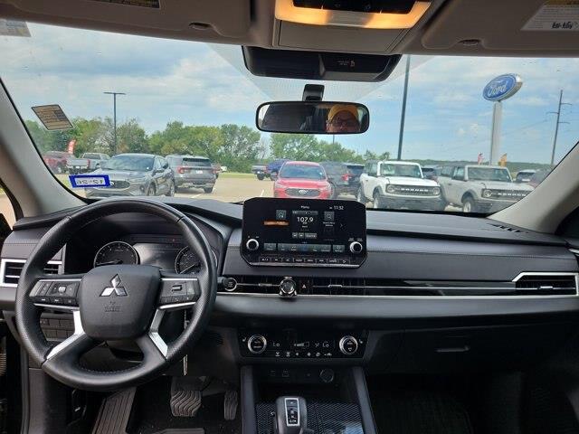 2024 Mitsubishi Outlander - $26,900