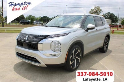 Photo of a 2024 Mitsubishi Outlander SE 4DR SUV for sale