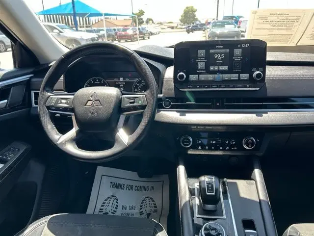 2024 Mitsubishi Outlander - $23,888