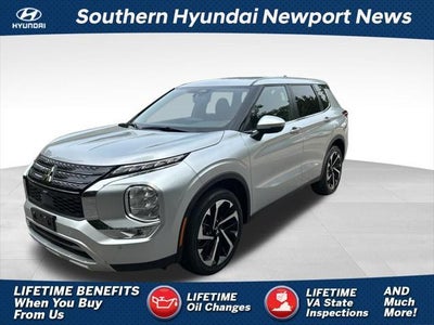 Photo of a 2024 Mitsubishi Outlander SE 4DR SUV for sale