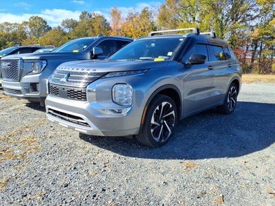 Photo of a 2022 Mitsubishi Outlander SEL Special Edition 4DR SUV for sale