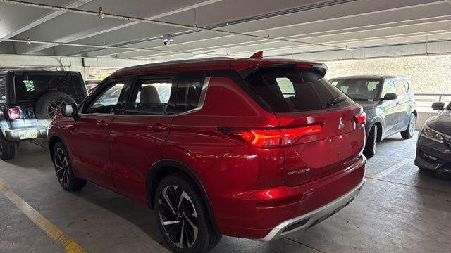 2023 Mitsubishi Outlander SE