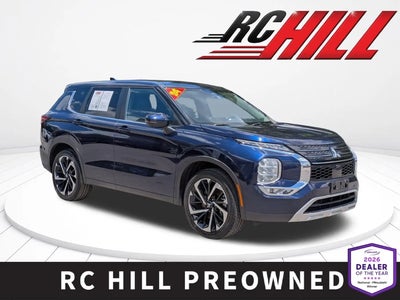 Photo of a 2024 Mitsubishi Outlander SE 4DR SUV for sale