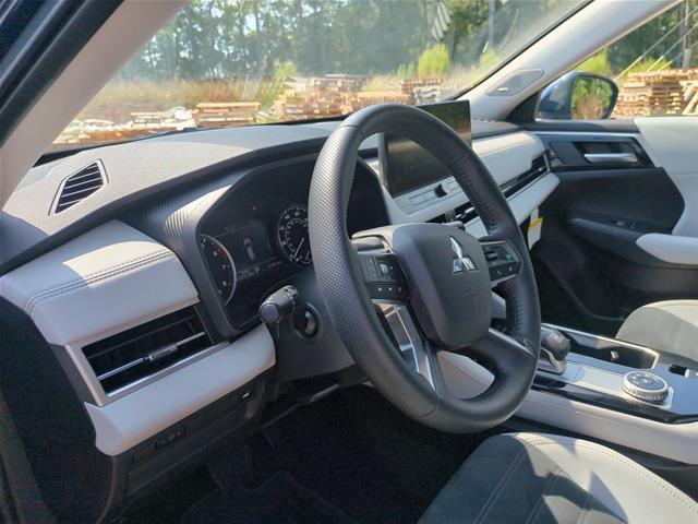 2025 Mitsubishi Outlander - $24,895