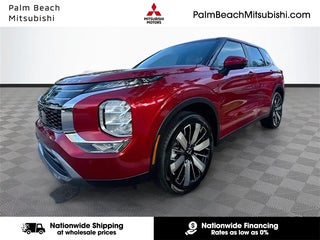 2025 Mitsubishi Outlander with Red Diamond Exterior