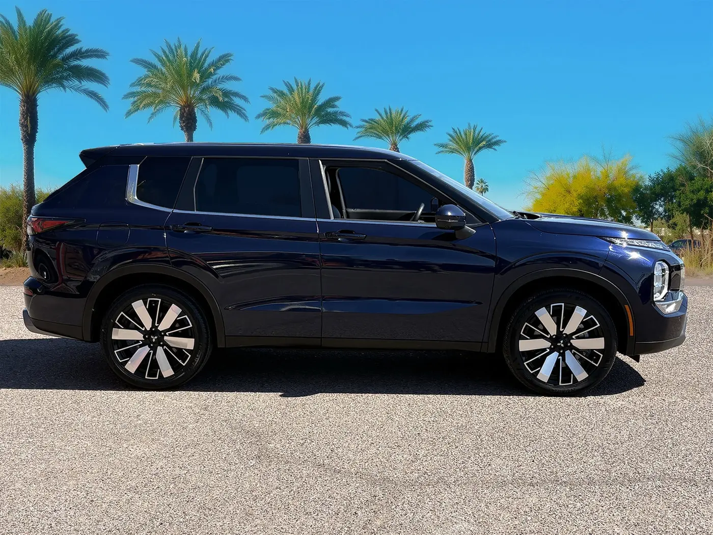 2025 Mitsubishi Outlander