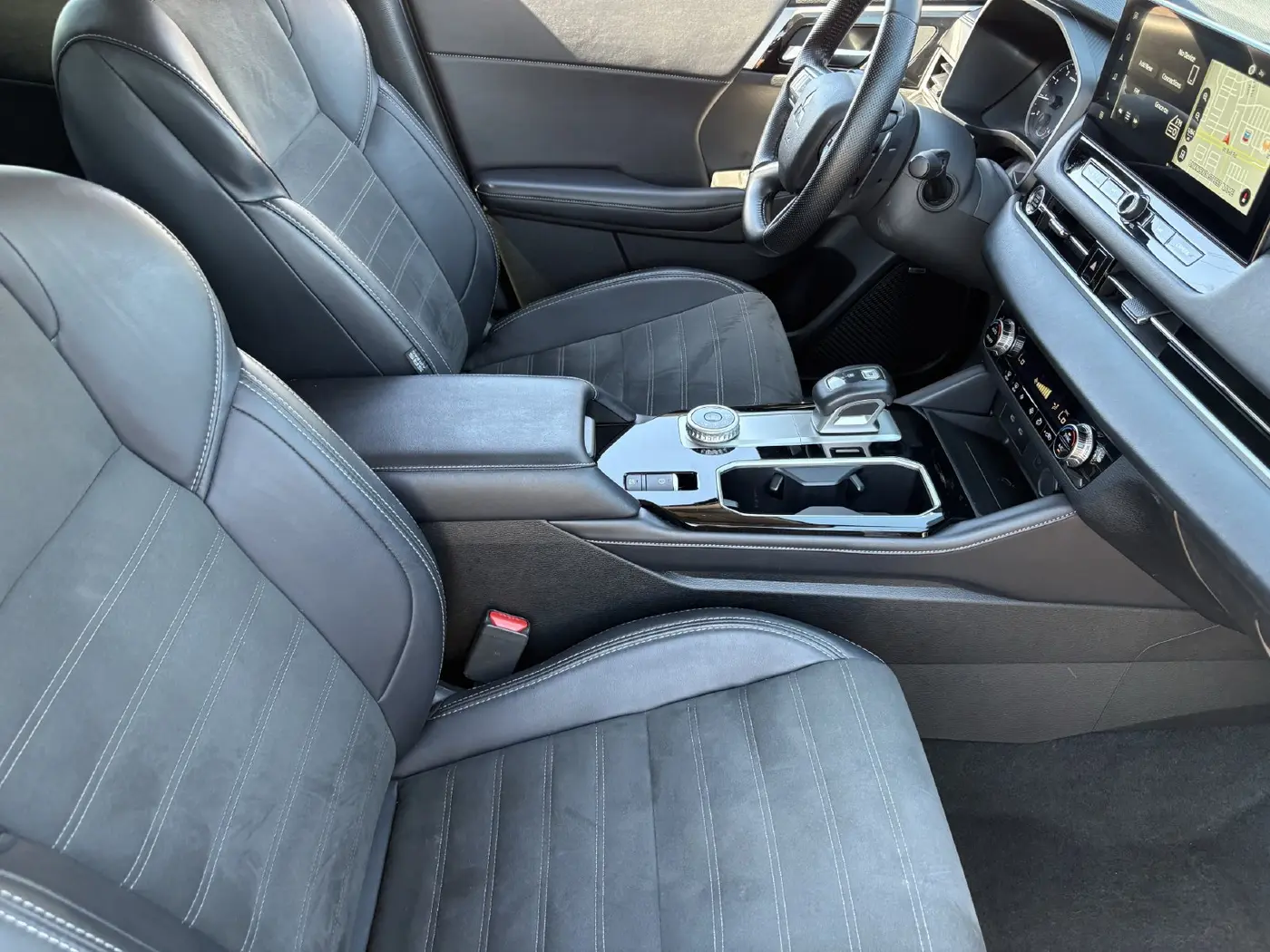 2025 Mitsubishi Outlander