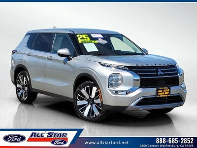 Photo of a 2025 Mitsubishi Outlander SE 4DR SUV for sale