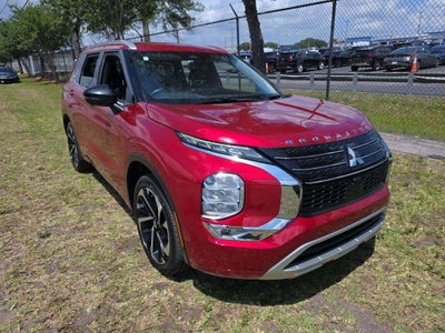 Photo of a 2022 Mitsubishi Outlander SEL 4DR SUV for sale