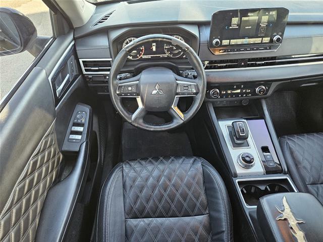 2023 Mitsubishi Outlander - $26,000