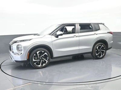 Photo of a 2024 Mitsubishi Outlander SE 4DR SUV for sale