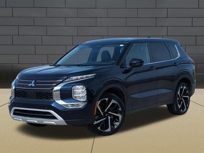 2024 Mitsubishi Outlander SE 4DR SUV