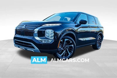 Photo of a 2024 Mitsubishi Outlander SE 4DR SUV for sale