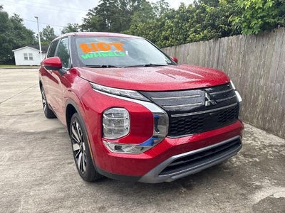 Photo of a 2025 Mitsubishi Outlander SE 4DR SUV for sale