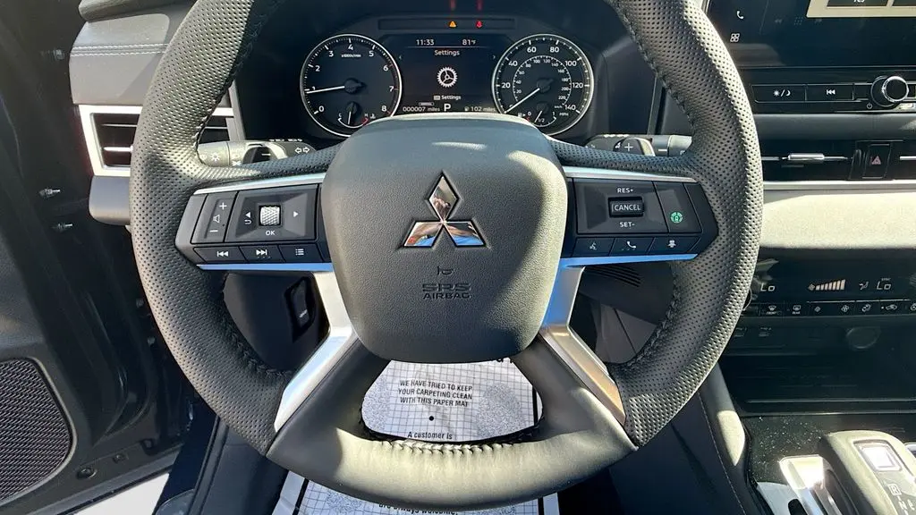 2026 Mitsubishi Outlander SE