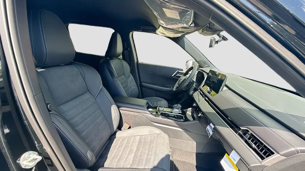 2026 Mitsubishi Outlander LE
