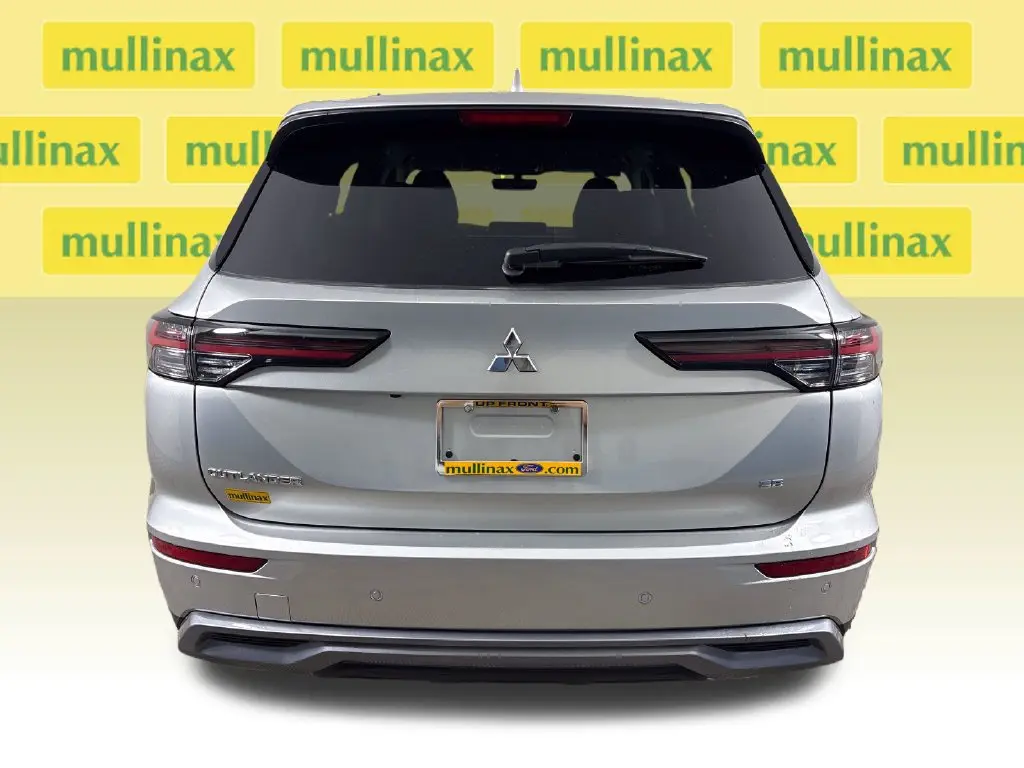 2026 Mitsubishi Outlander - $31,000