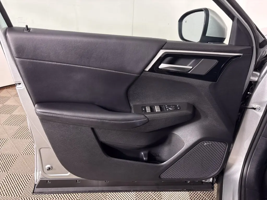 2026 Mitsubishi Outlander - $31,000