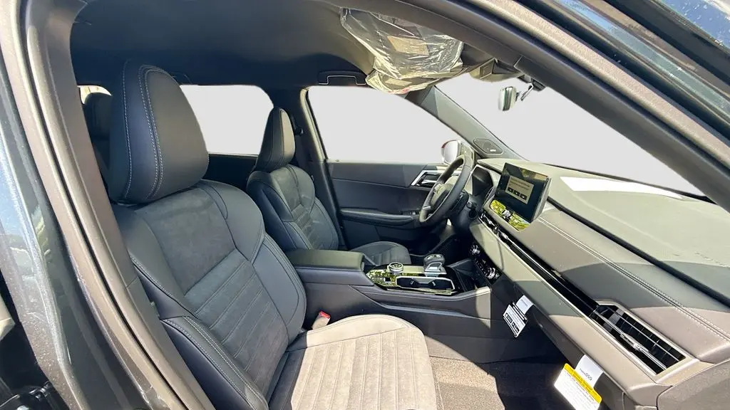 2026 Mitsubishi Outlander LE