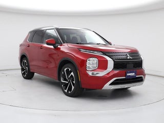 2024 Mitsubishi Outlander with Red Exterior
