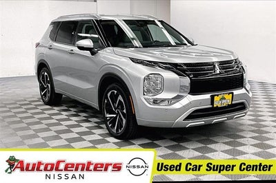 Photo of a 2024 Mitsubishi Outlander SEL 4DR SUV for sale