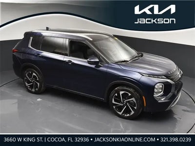 Photo of a 2024 Mitsubishi Outlander SEL 4DR SUV for sale