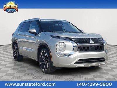 Photo of a 2024 Mitsubishi Outlander SEL 4DR SUV for sale