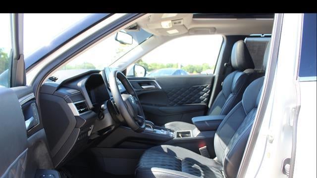 2024 Mitsubishi Outlander SEL