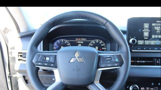 2024 Mitsubishi Outlander SEL