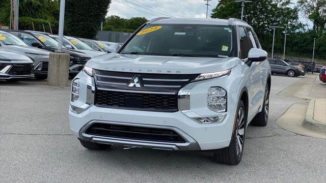 2025 Mitsubishi Outlander SEL