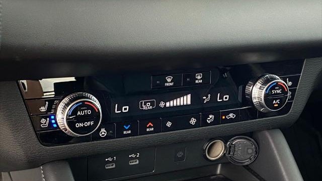 2025 Mitsubishi Outlander SEL