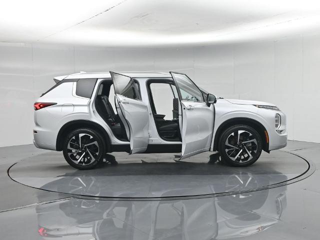 2024 Mitsubishi Outlander - $25,585
