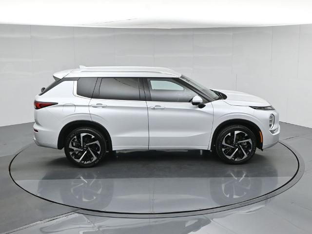 2024 Mitsubishi Outlander - $25,585