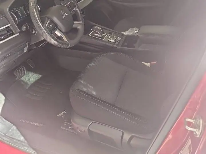 2022 Mitsubishi Outlander - $19,997