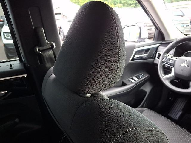 2022 Mitsubishi Outlander - $17,828