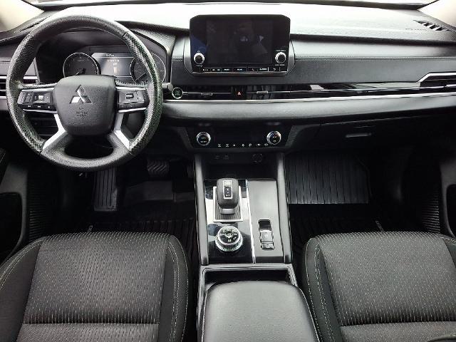 2022 Mitsubishi Outlander - $17,828