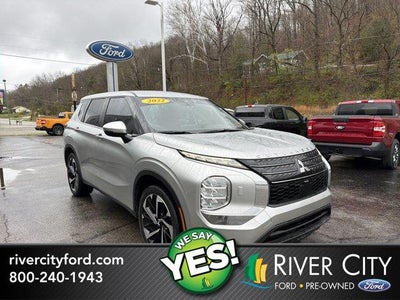 Photo of a 2022 Mitsubishi Outlander AWD ES 4DR SUV for sale