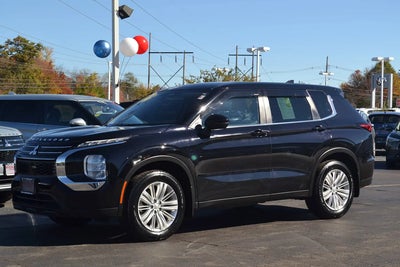 Photo of a 2023 Mitsubishi Outlander AWD ES 4DR SUV for sale