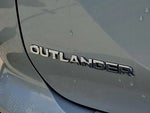 2023 Outlander Thumbnail 28